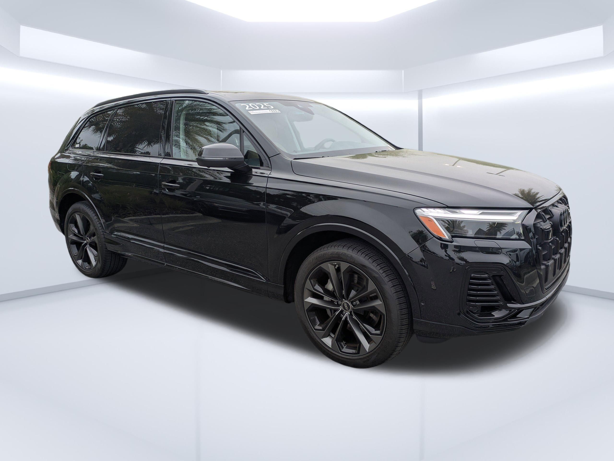2025 Audi Q7 quattro Premium Plus 55 TFSI
