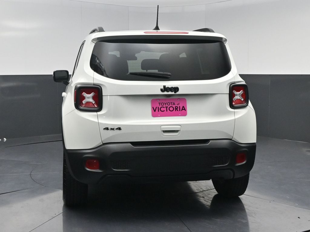 2023 Jeep Renegade Latitude White at Classic Elite Chevrolet Sugar Land