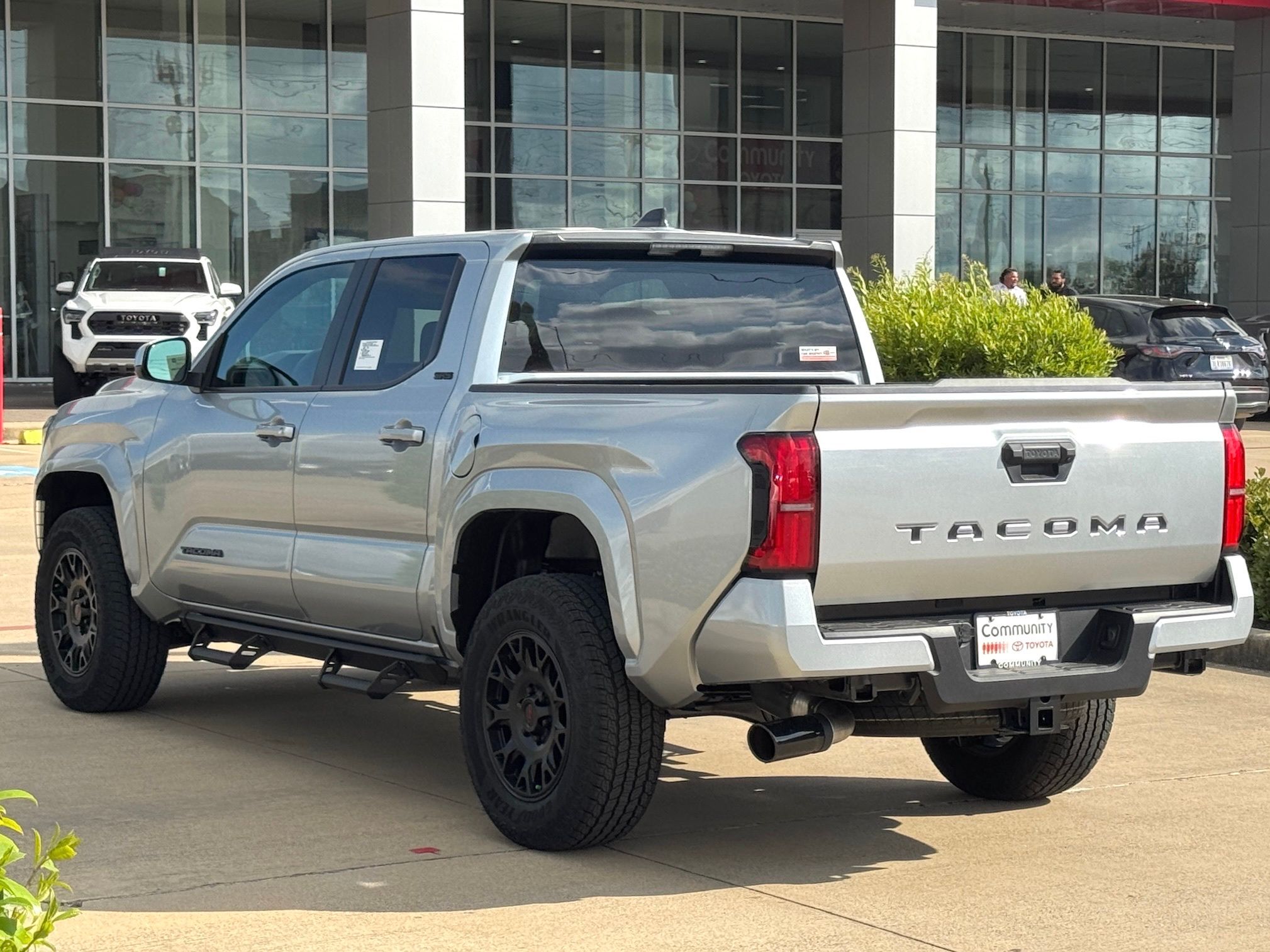 2026 Toyota Tacoma SR5 - 10