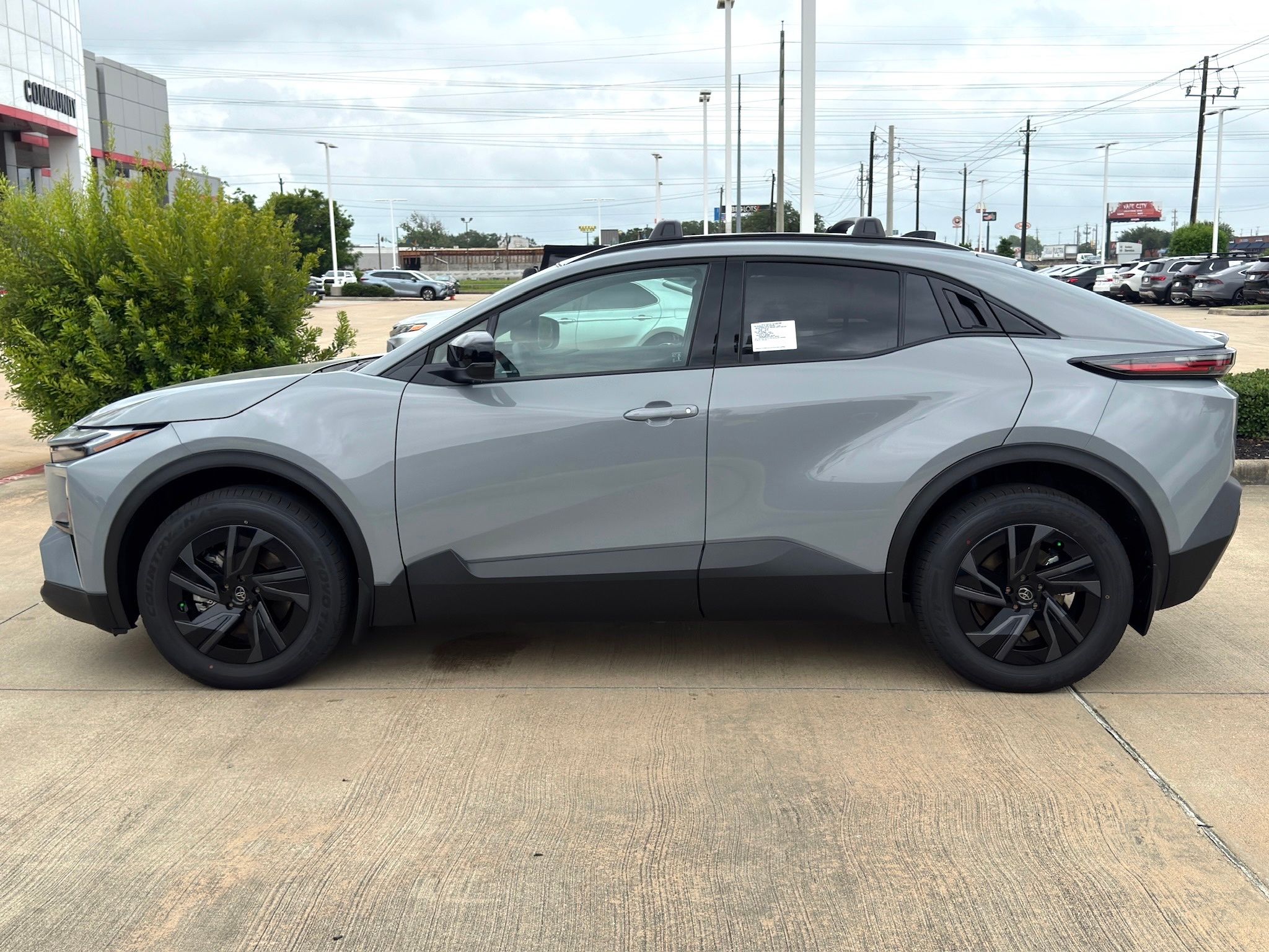 2026 Toyota C-HR   at Toyota of Victoria