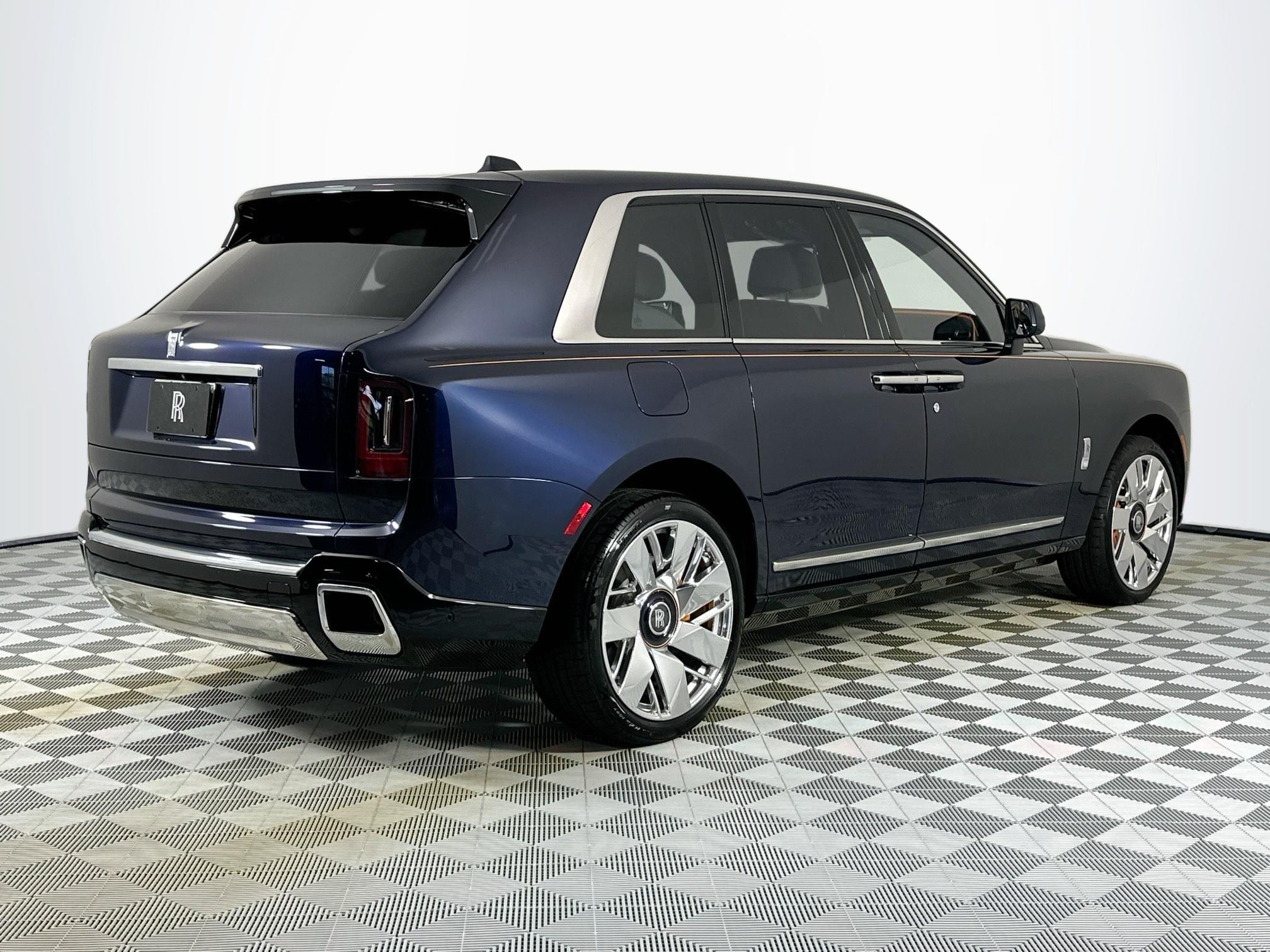 new 2027 Rolls-Royce Cullinan car, priced at $527,250
