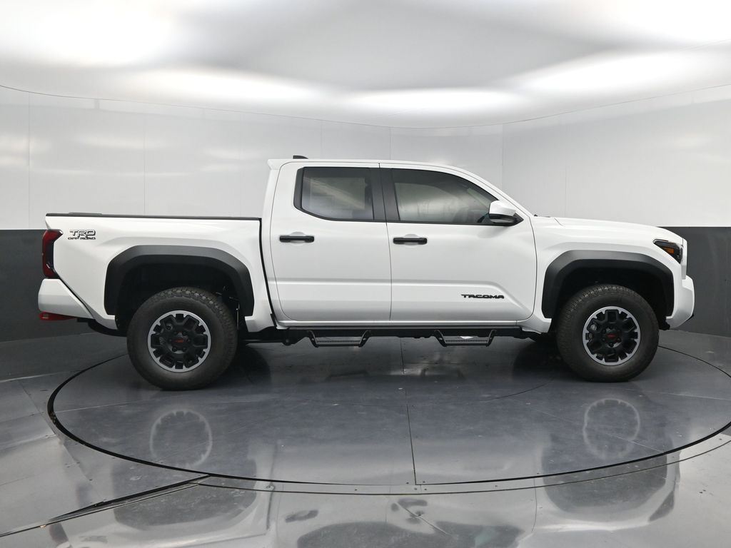 2026 Toyota Tacoma TRD Off-Road - 3