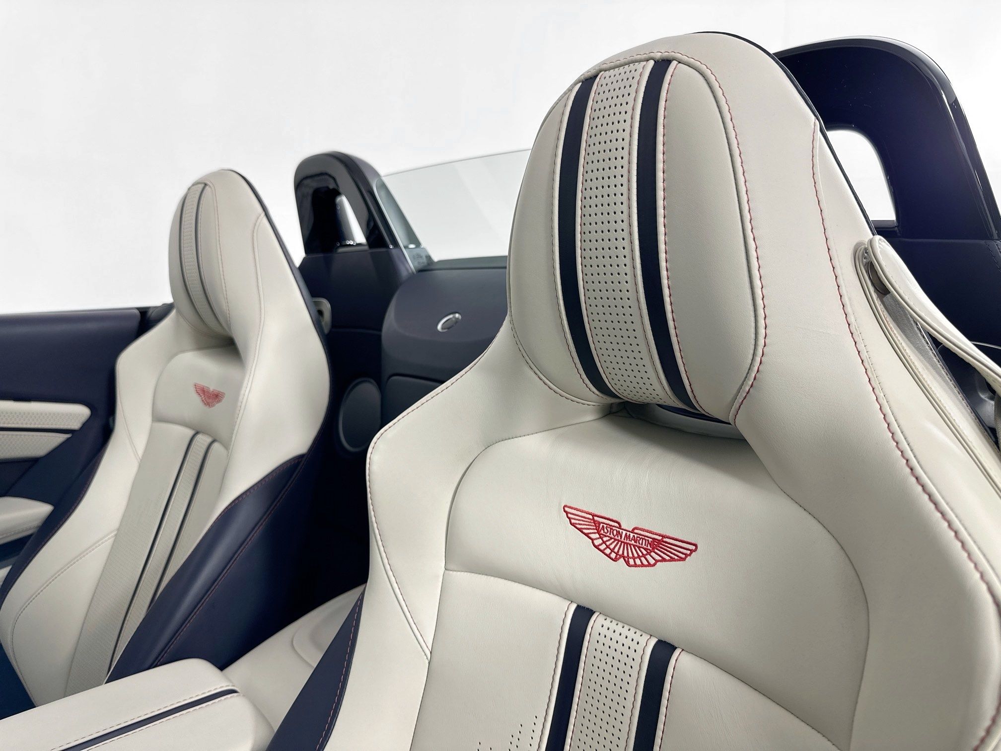 used 2023 Aston Martin Vantage car, priced at $159,998