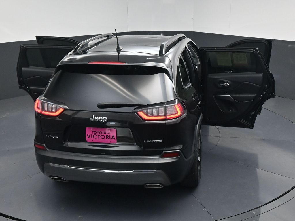 2022 Jeep Cherokee Limited Black at Community Toyota