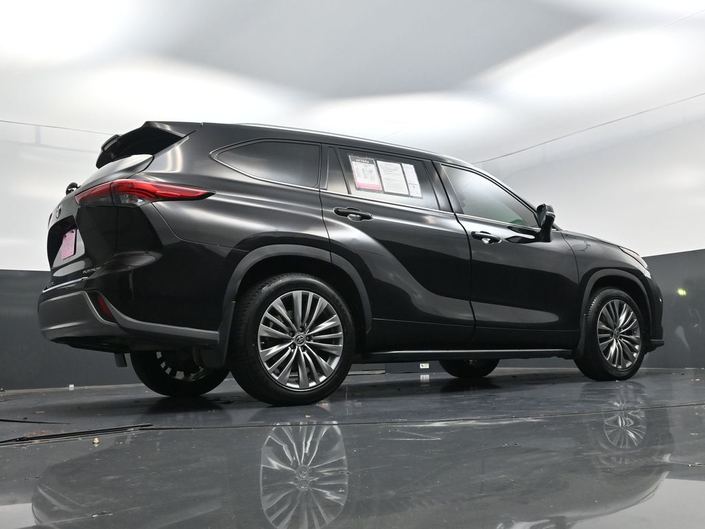 2021 Toyota Highlander Platinum Brown at Toyota of Victoria