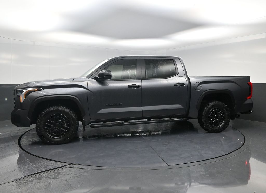 2025 Toyota Tundra SR5 - 2