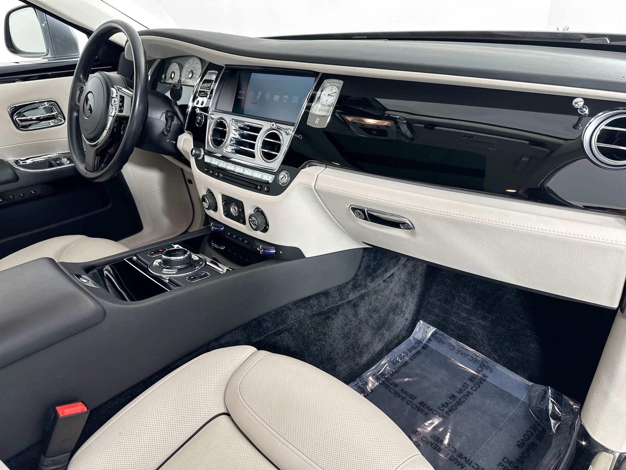 used 2016 Rolls-Royce Ghost car, priced at $149,998