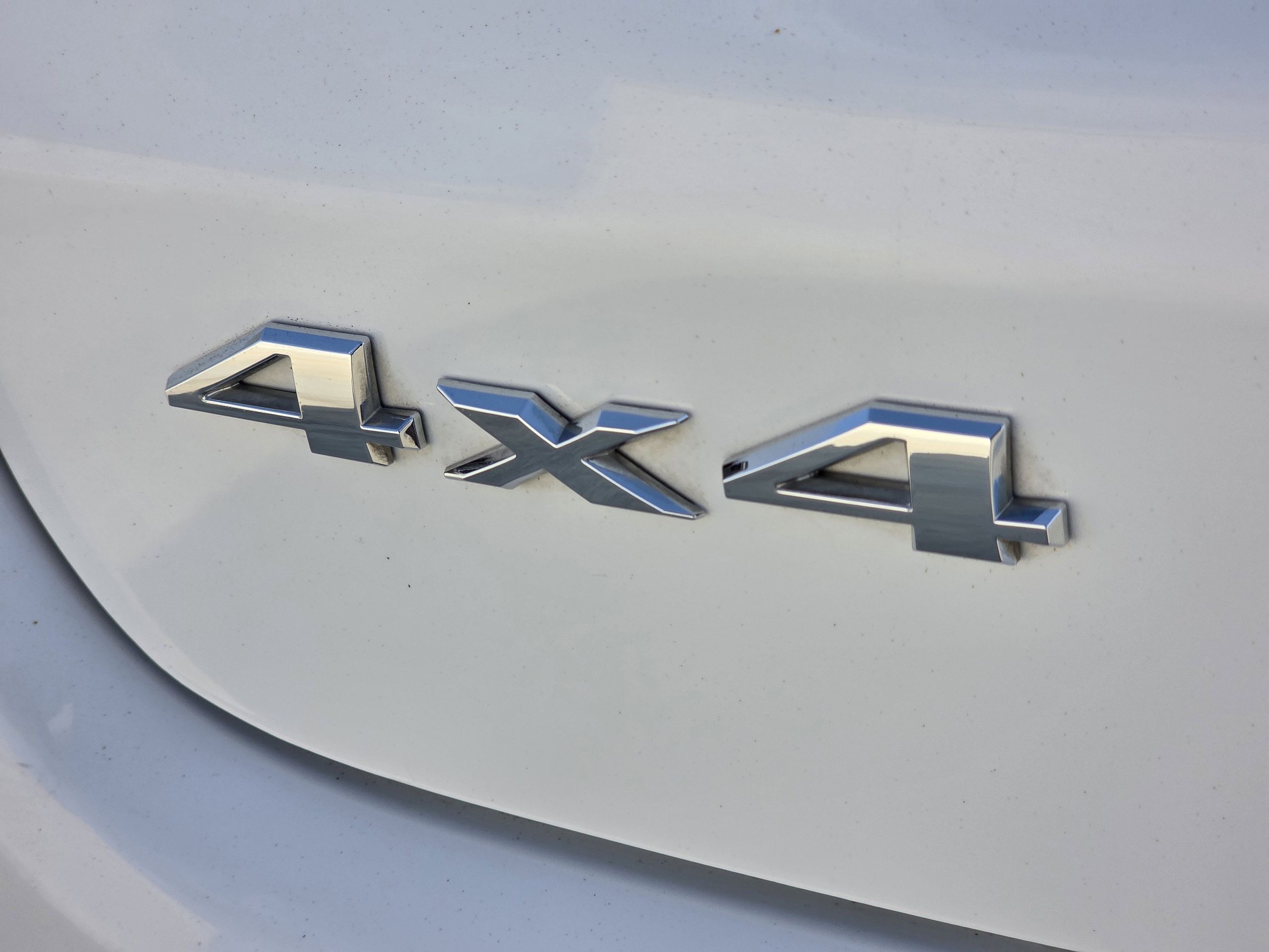 2022 Jeep Compass Latitude Lux White at Wharton Ford