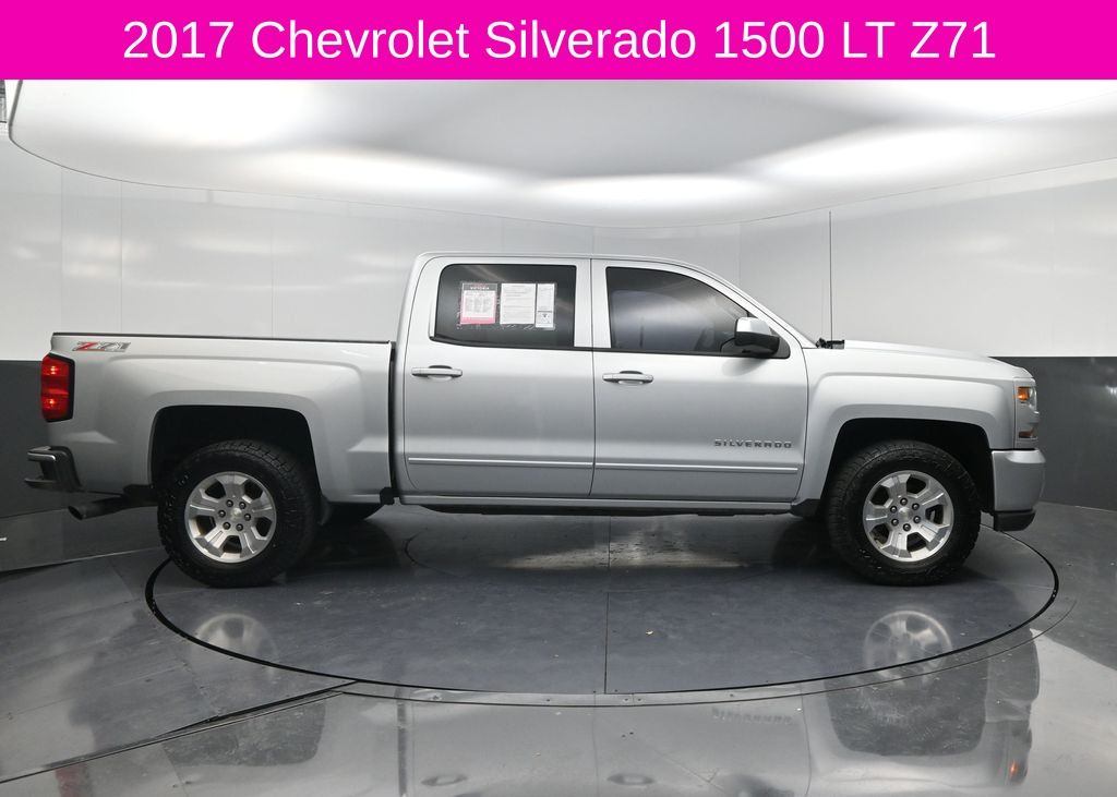 2017 Chevrolet Silverado 1500 LT - 3