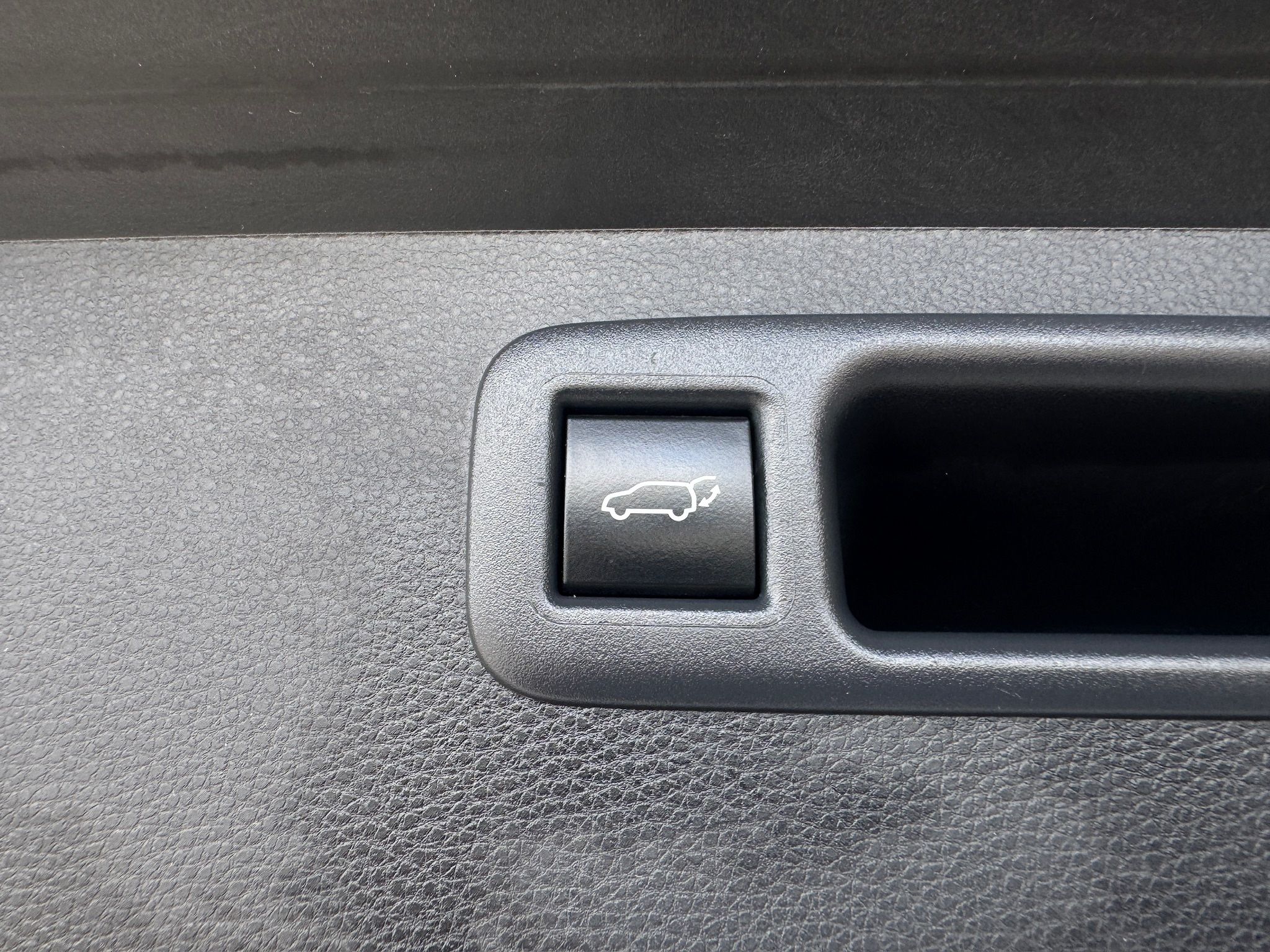 2023 Toyota Highlander LE Black at North Houston Mitsubishi
