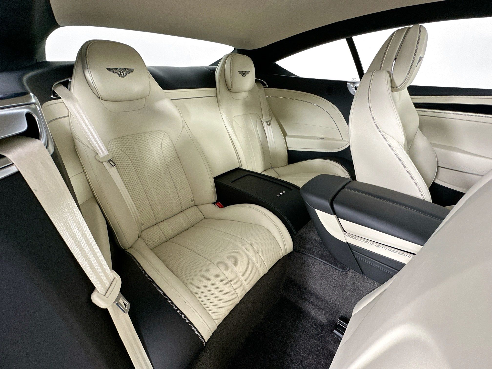 new 2026 Bentley Continental GT car