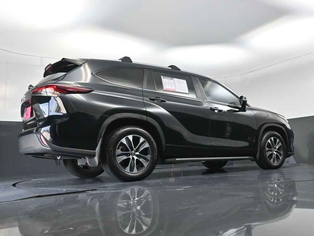 2024 Toyota Highlander XLE Black at Don McGill Toyota