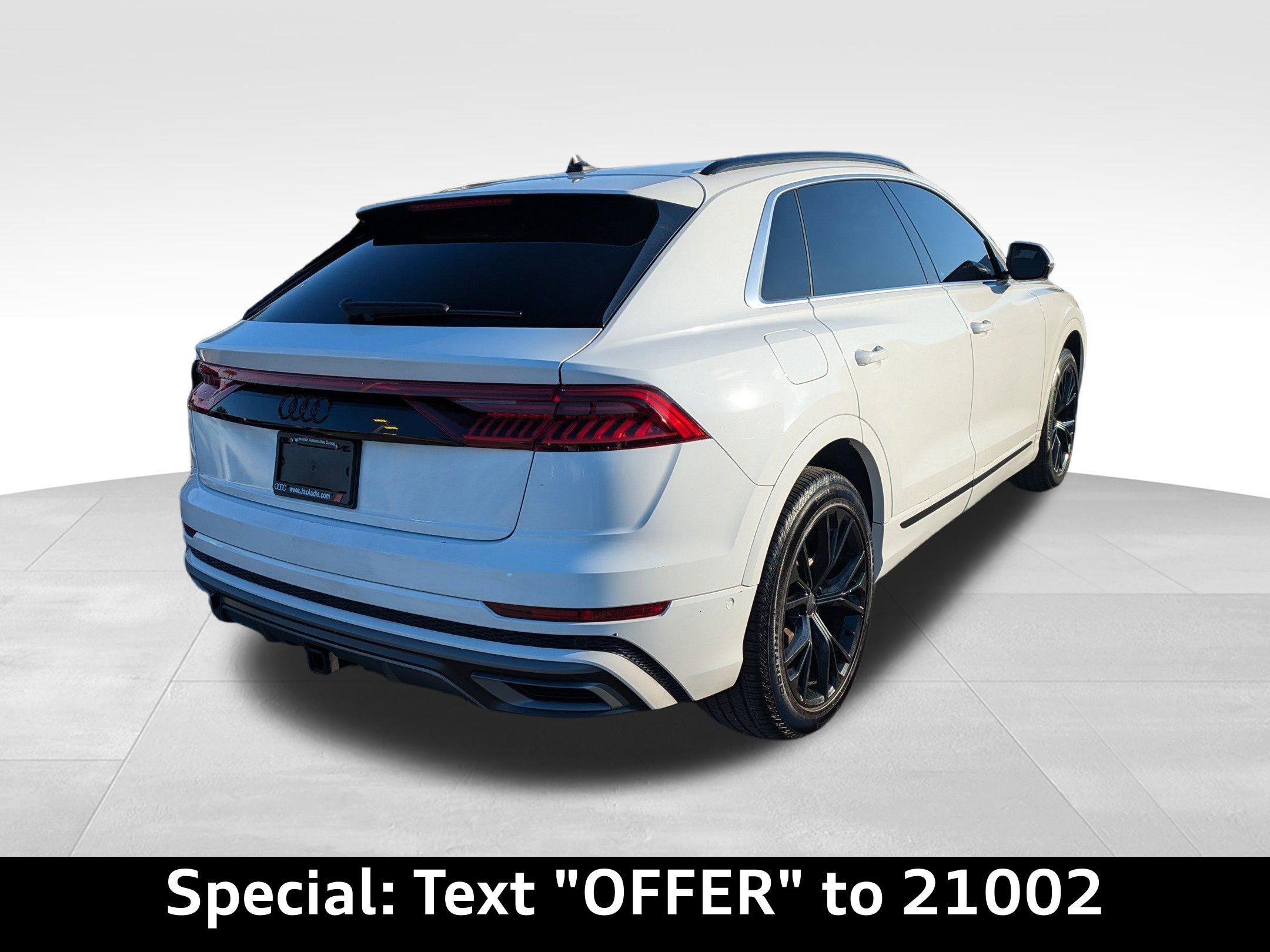 2021 Audi Q8 55 Premium Plus photo 3