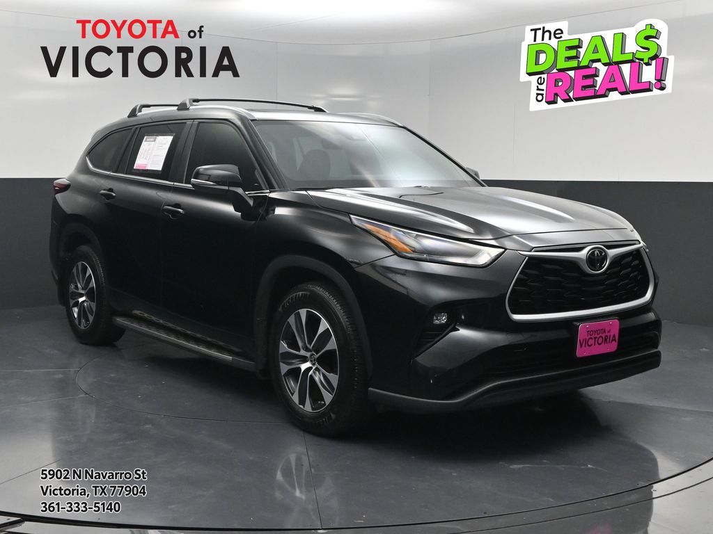 2024 Toyota Highlander XLE Black at Don McGill Toyota
