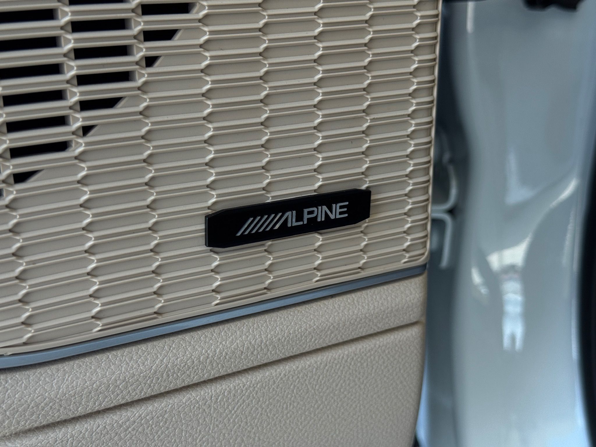 2022 Jeep Grand Cherokee Limited - 9