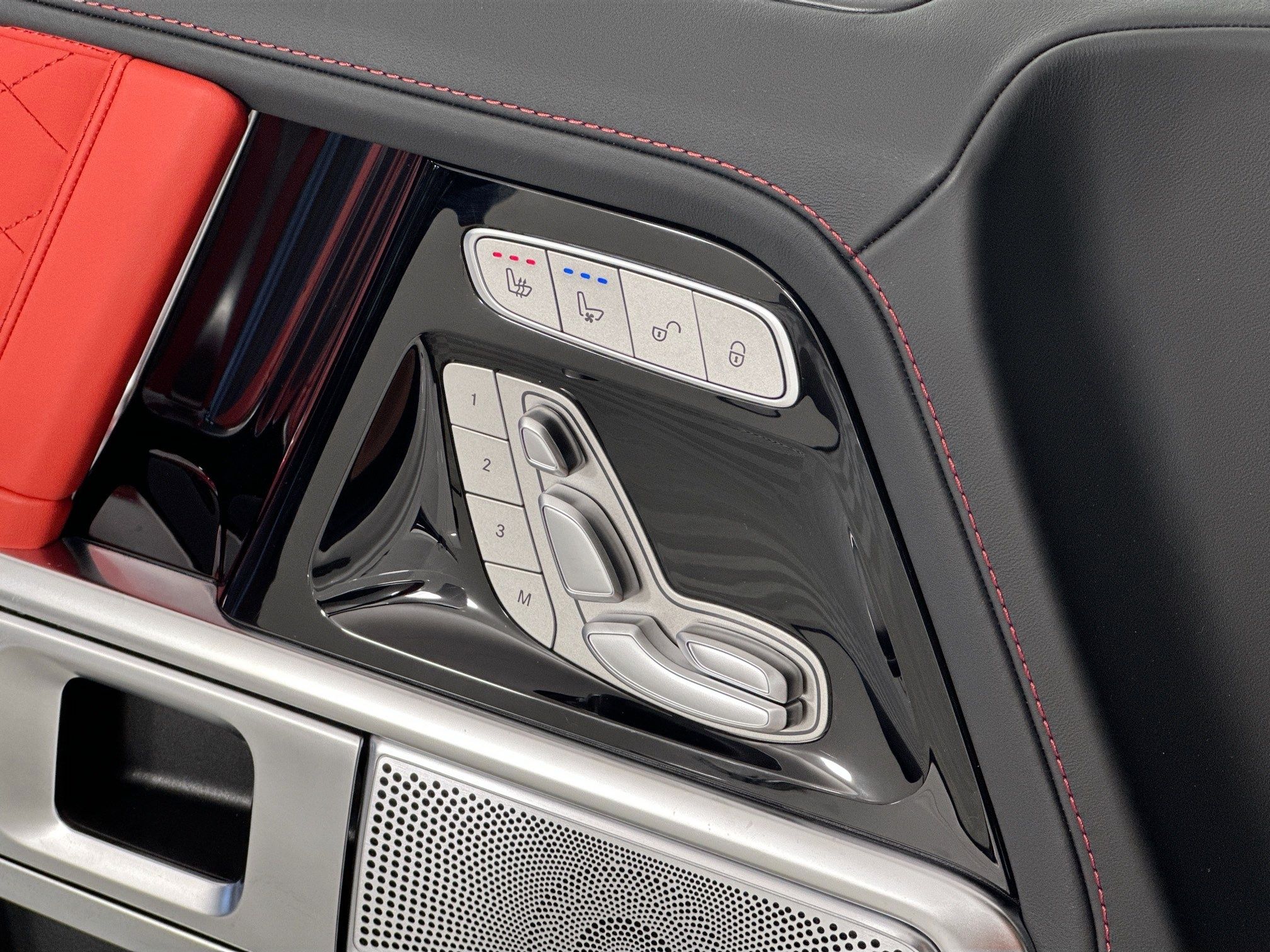 used 2026 Mercedes-Benz G-Class car, priced at $269,998