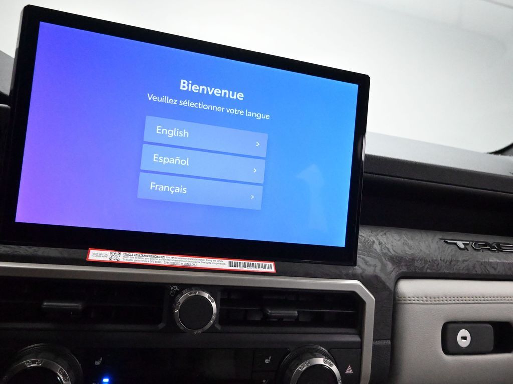 2025 Toyota Tacoma Limited - 10