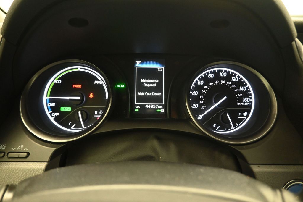 2023 Toyota Camry Hybrid SE - 6