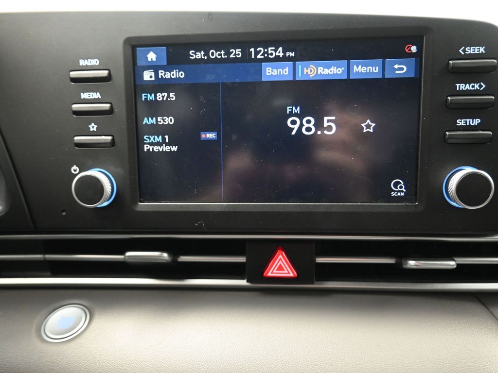 2021 Hyundai Elantra SEL White at Durrett Motor Company