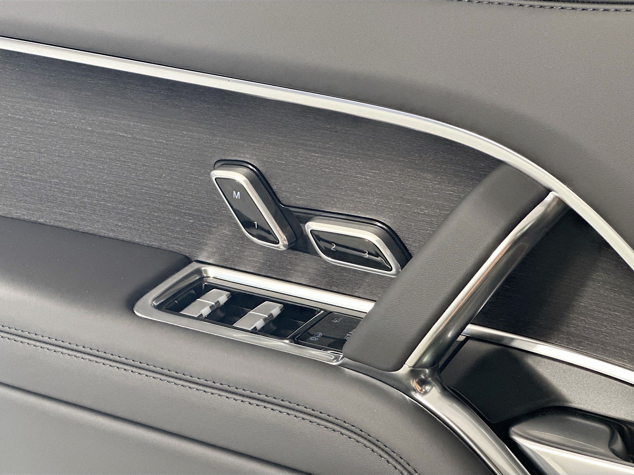 new 2026 Land Rover Range Rover car, priced at $132,165