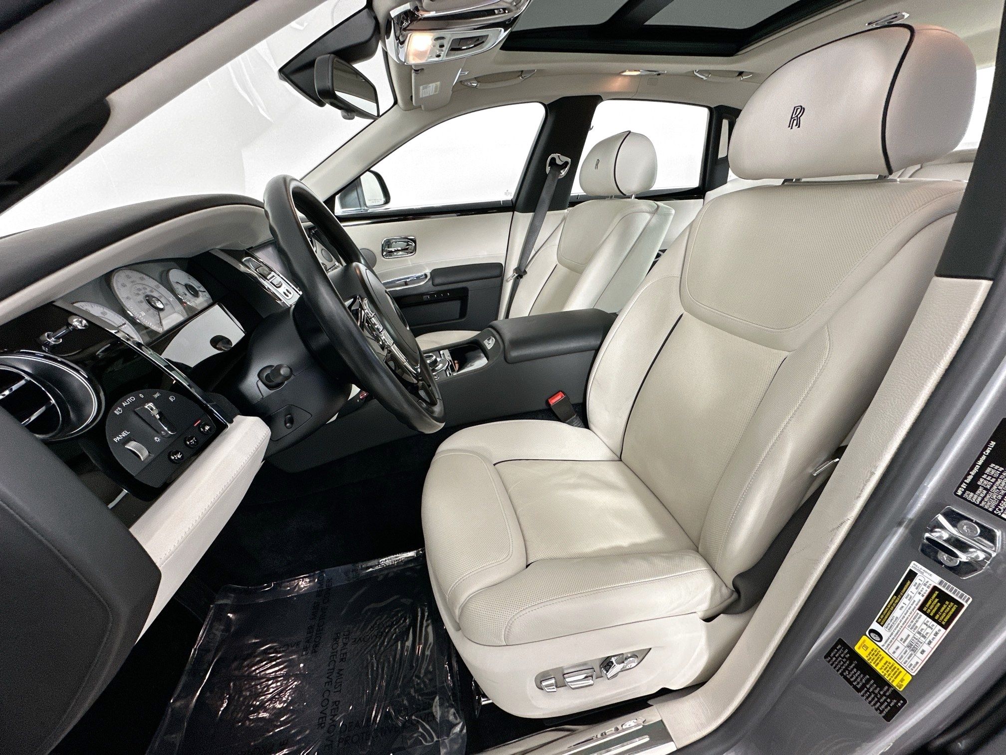 used 2016 Rolls-Royce Ghost car, priced at $149,998