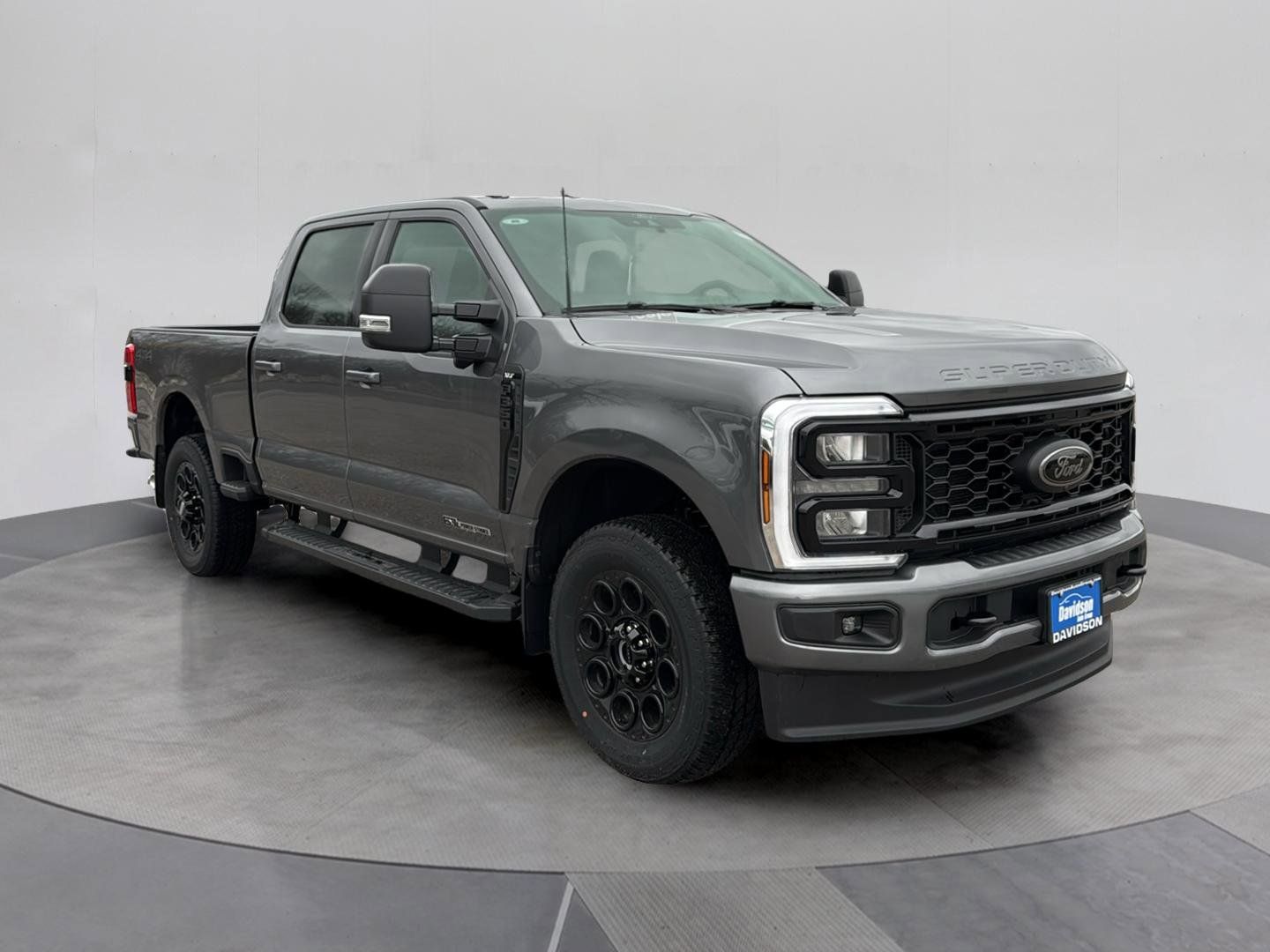 2026 Ford F-350 Super Duty XLT - Photo 10