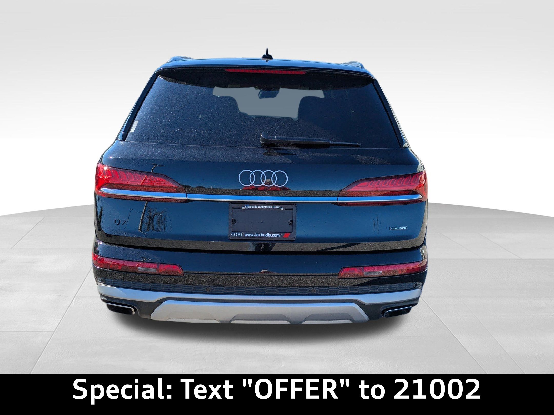2025 Audi Q7 55 Premium Plus photo 4