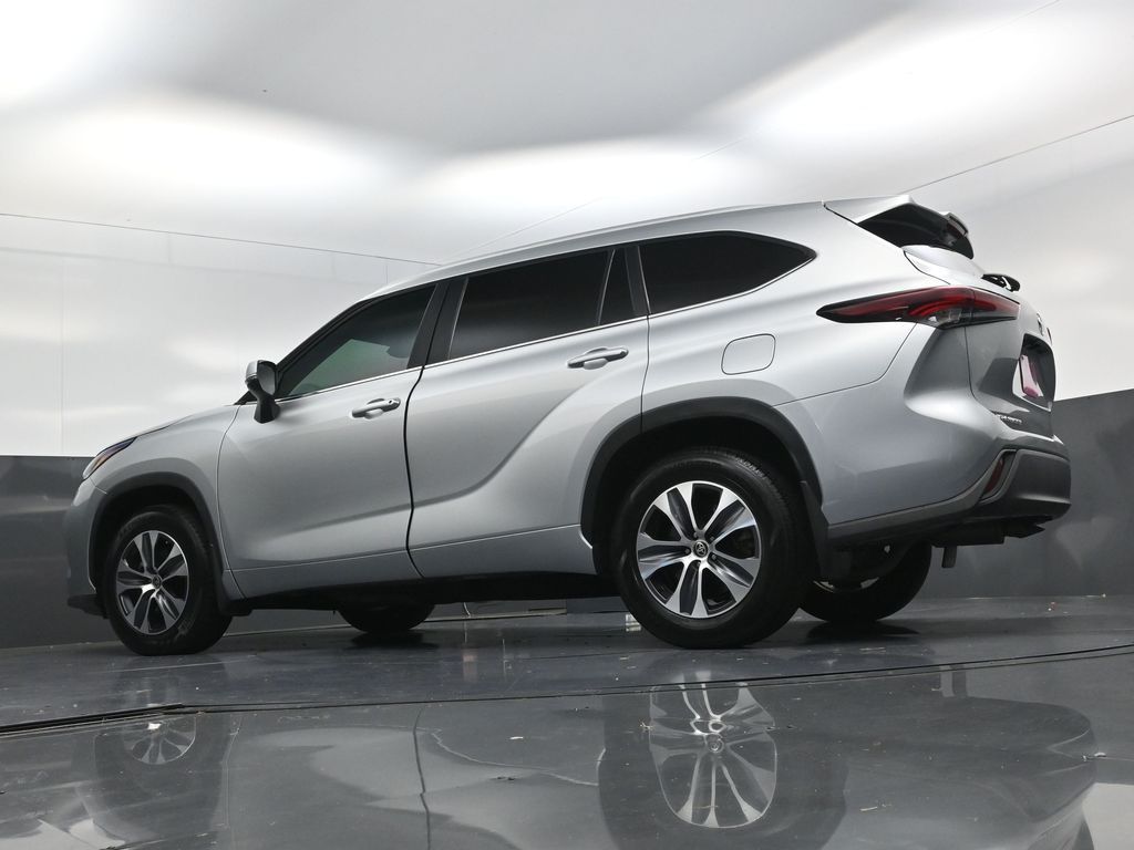 2024 Toyota Highlander XLE Silver at Monument Chevrolet
