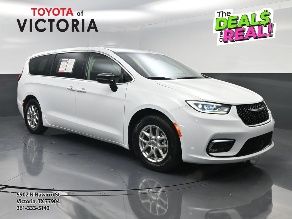 2024 Chrysler Pacifica Touring L - 0