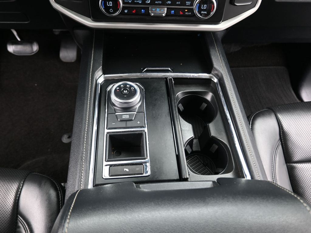 2022 Ford Expedition Max XLT White at River Oaks CDJR