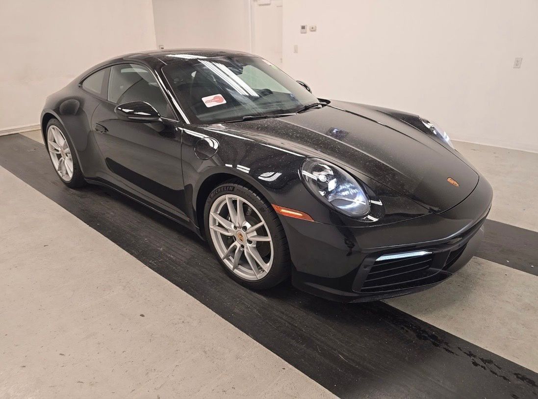 2022 Porsche 911 Carrera Coupe RWD