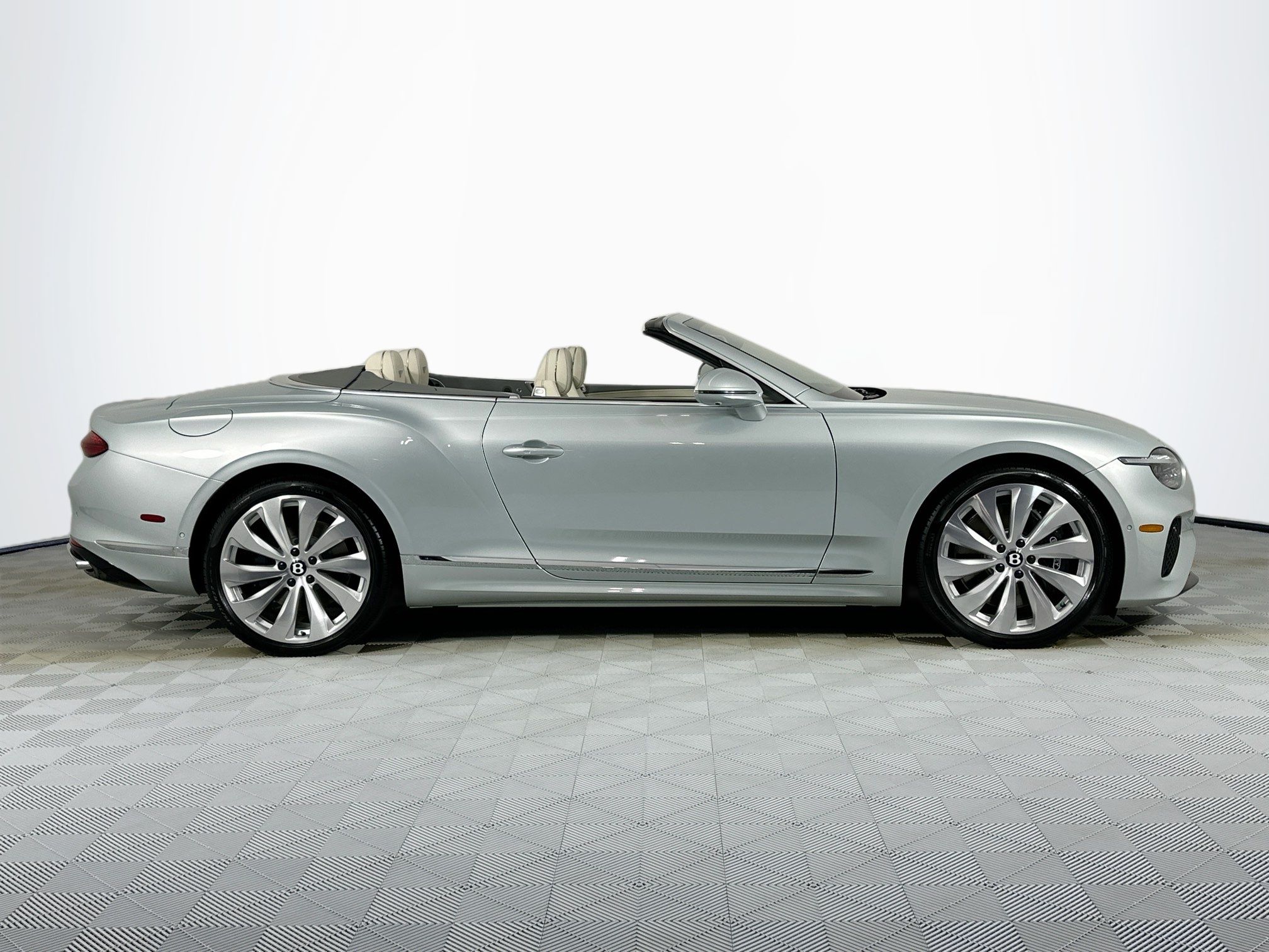 new 2026 Bentley Continental GTC car