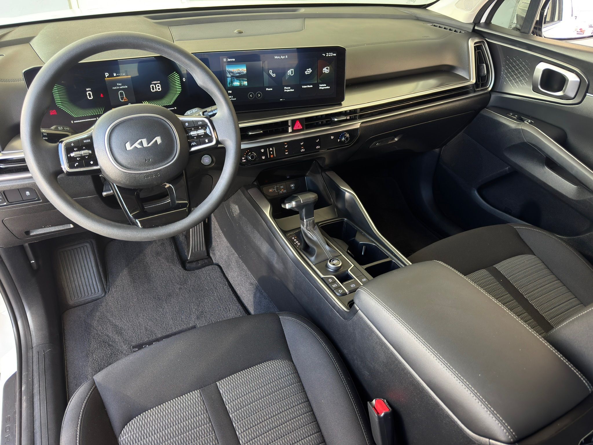2025 Kia Sorento LX - 1