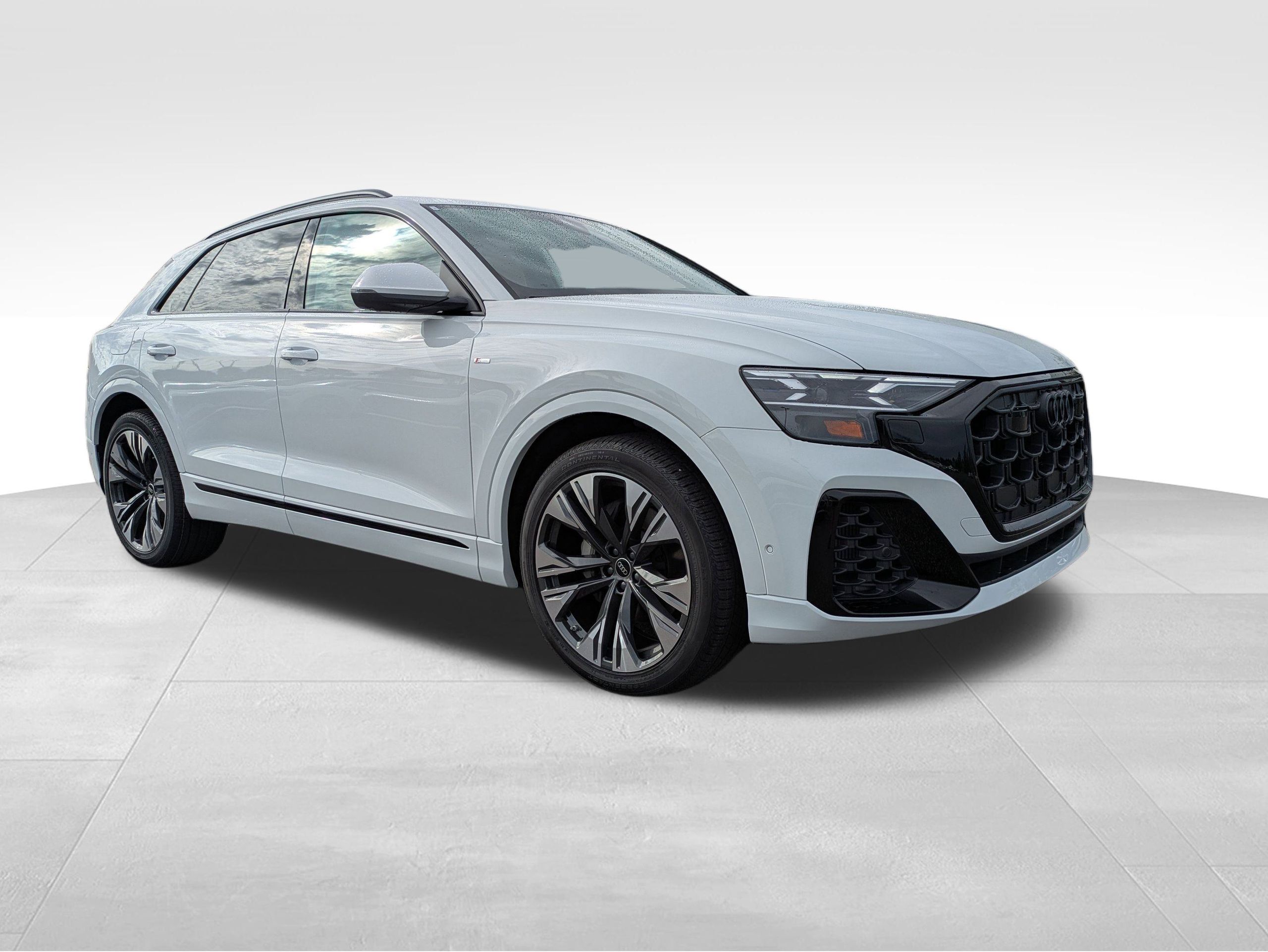 2026 Audi Q8 Prestige's photo