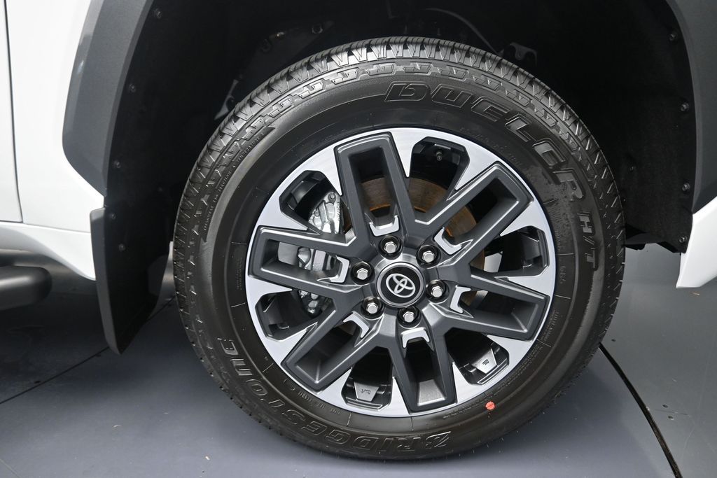 2026 Toyota Tundra Limited - 4