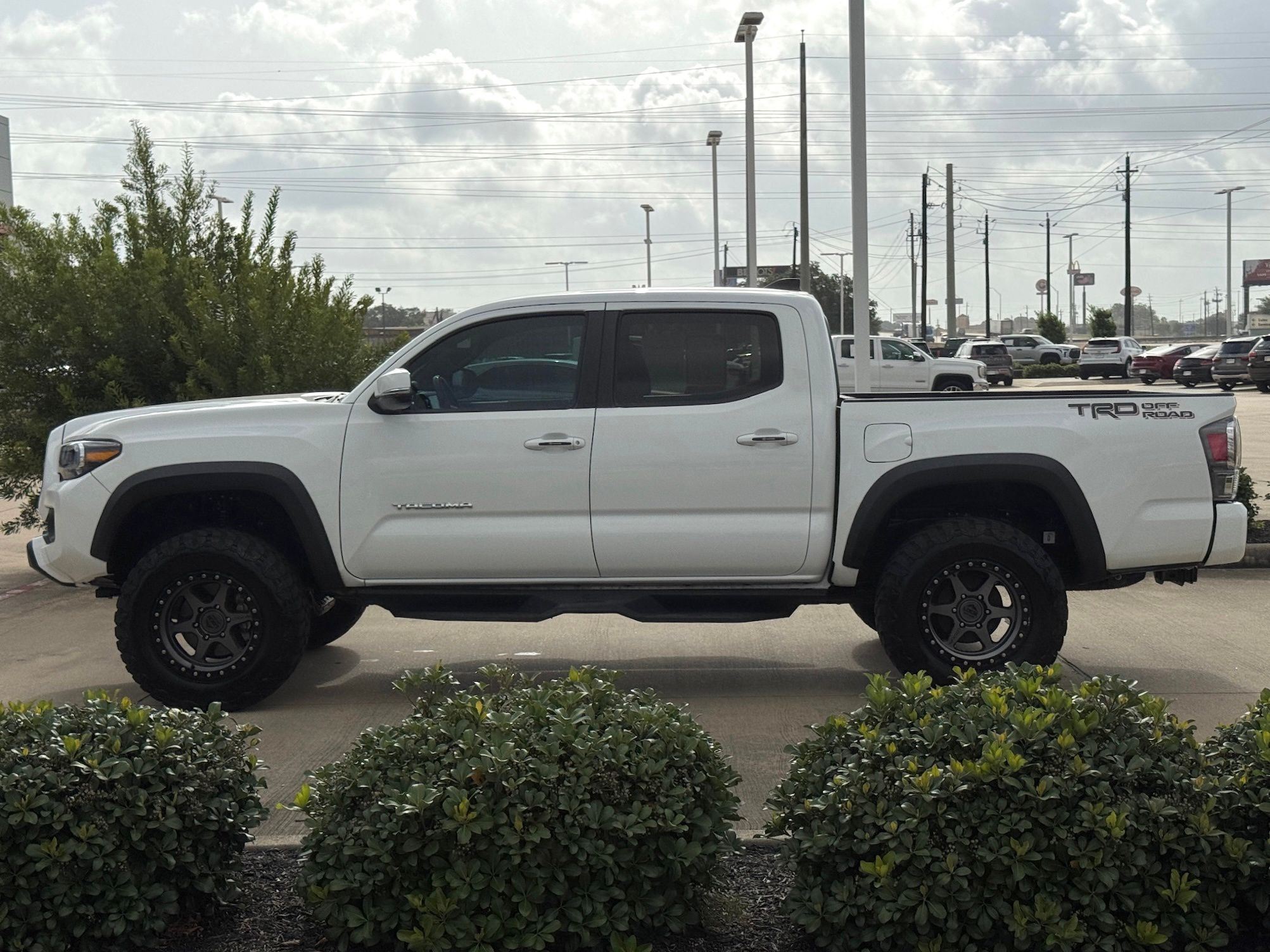 2023 Toyota Tacoma TRD Off-Road White at Toyota of Victoria