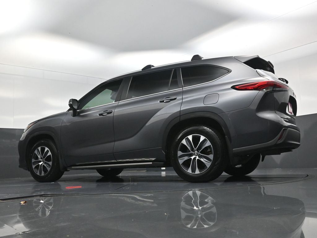 2023 Toyota Highlander Hybrid XLE Gray at Toyota of Victoria