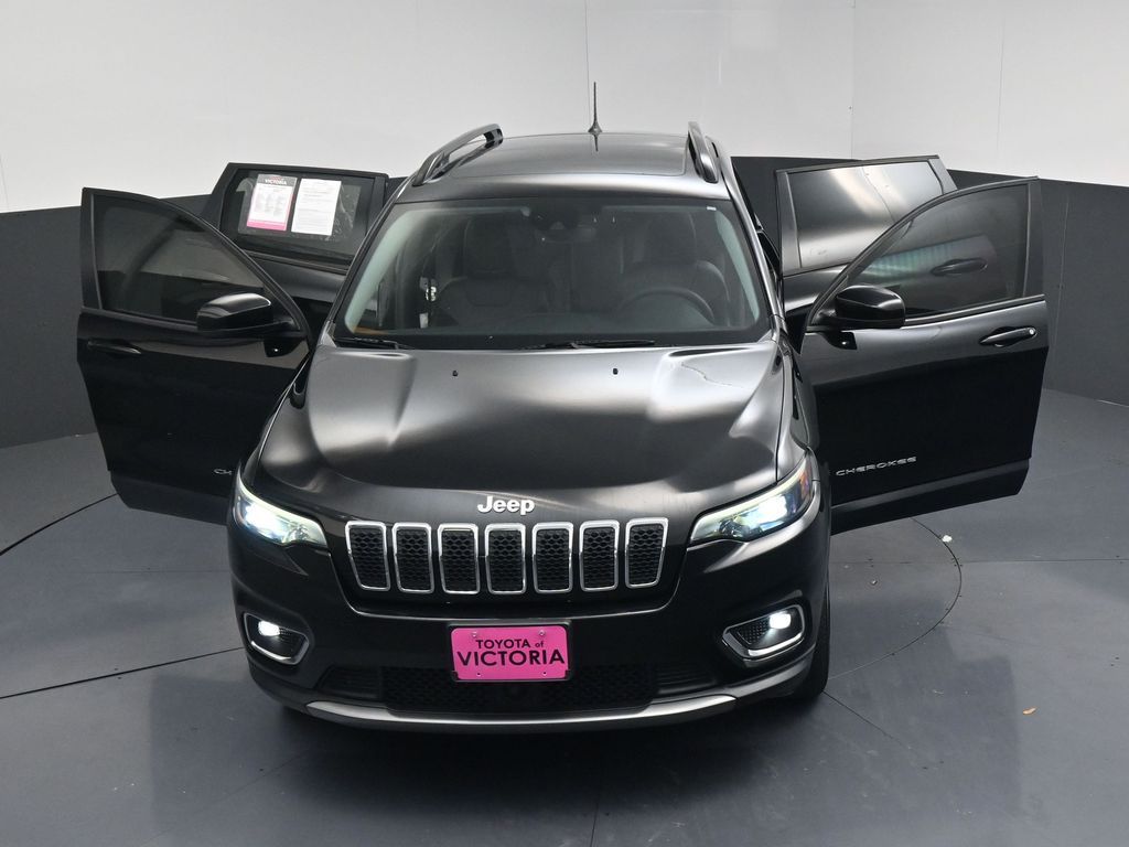 2022 Jeep Cherokee Limited Black at Community Toyota