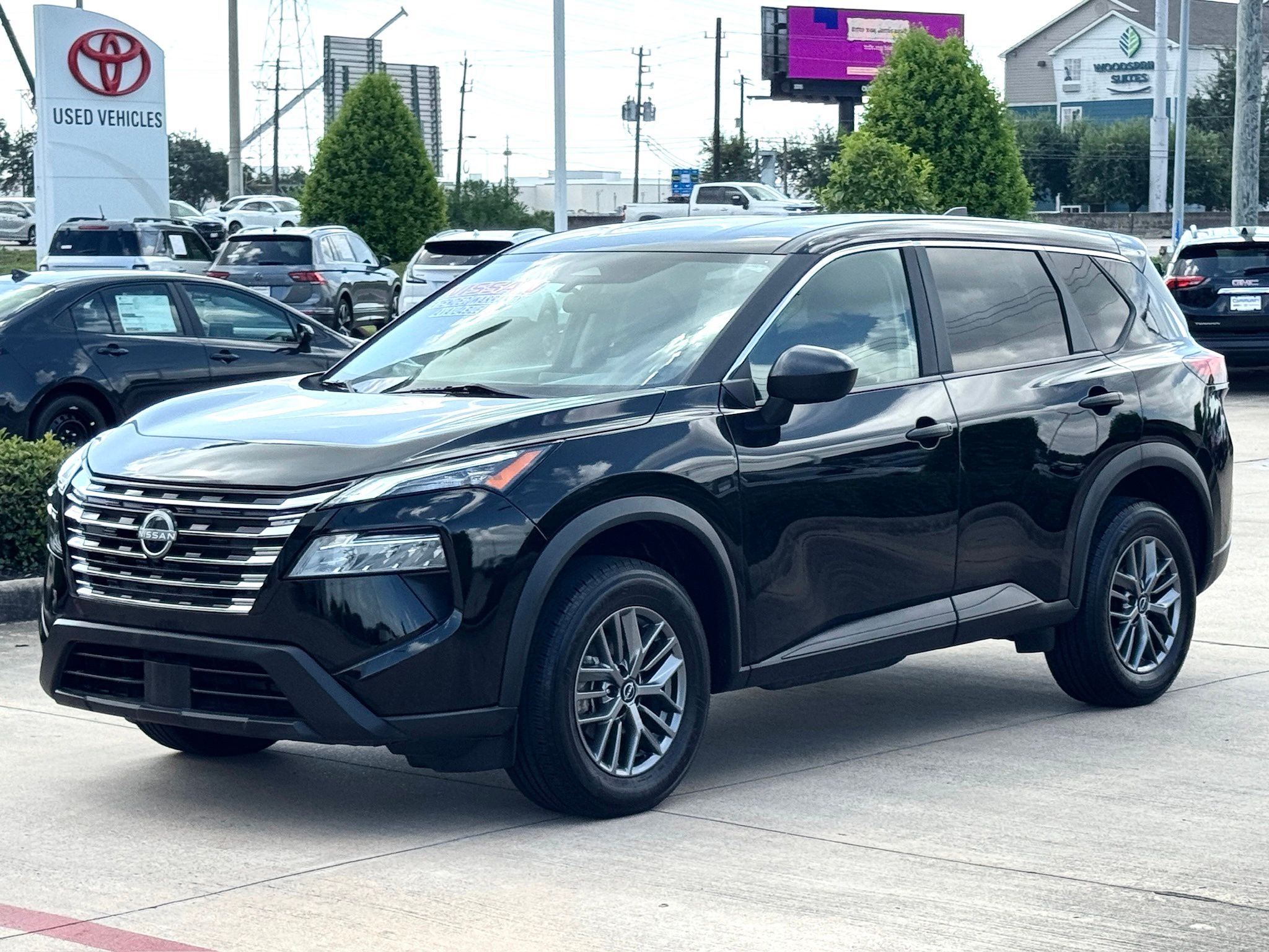 2024 Nissan Rogue S Black at Central Houston Nissan