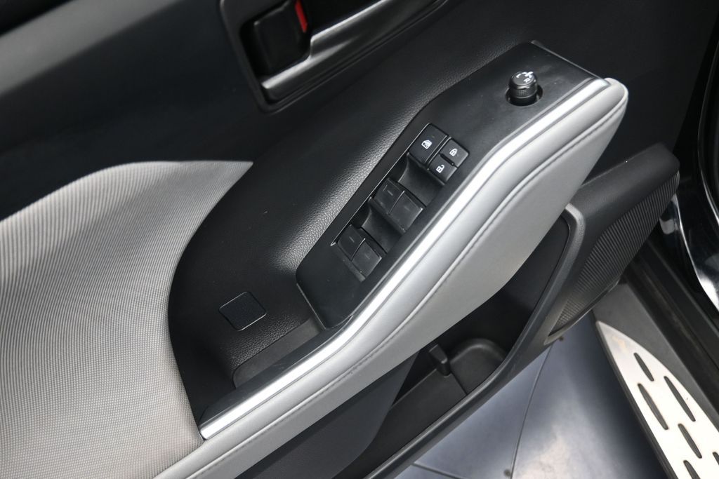 2022 Toyota Highlander LE Black at Victoria Chrysler Dodge Jeep Ram