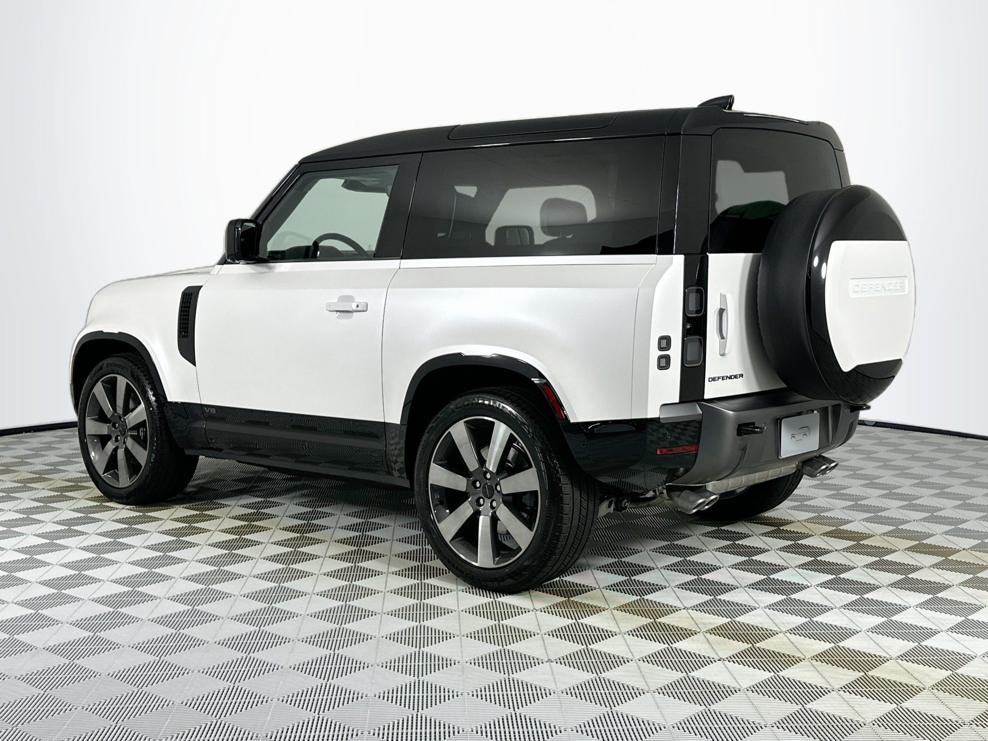 new 2026 Land Rover Defender 90 car, priced at $123,991