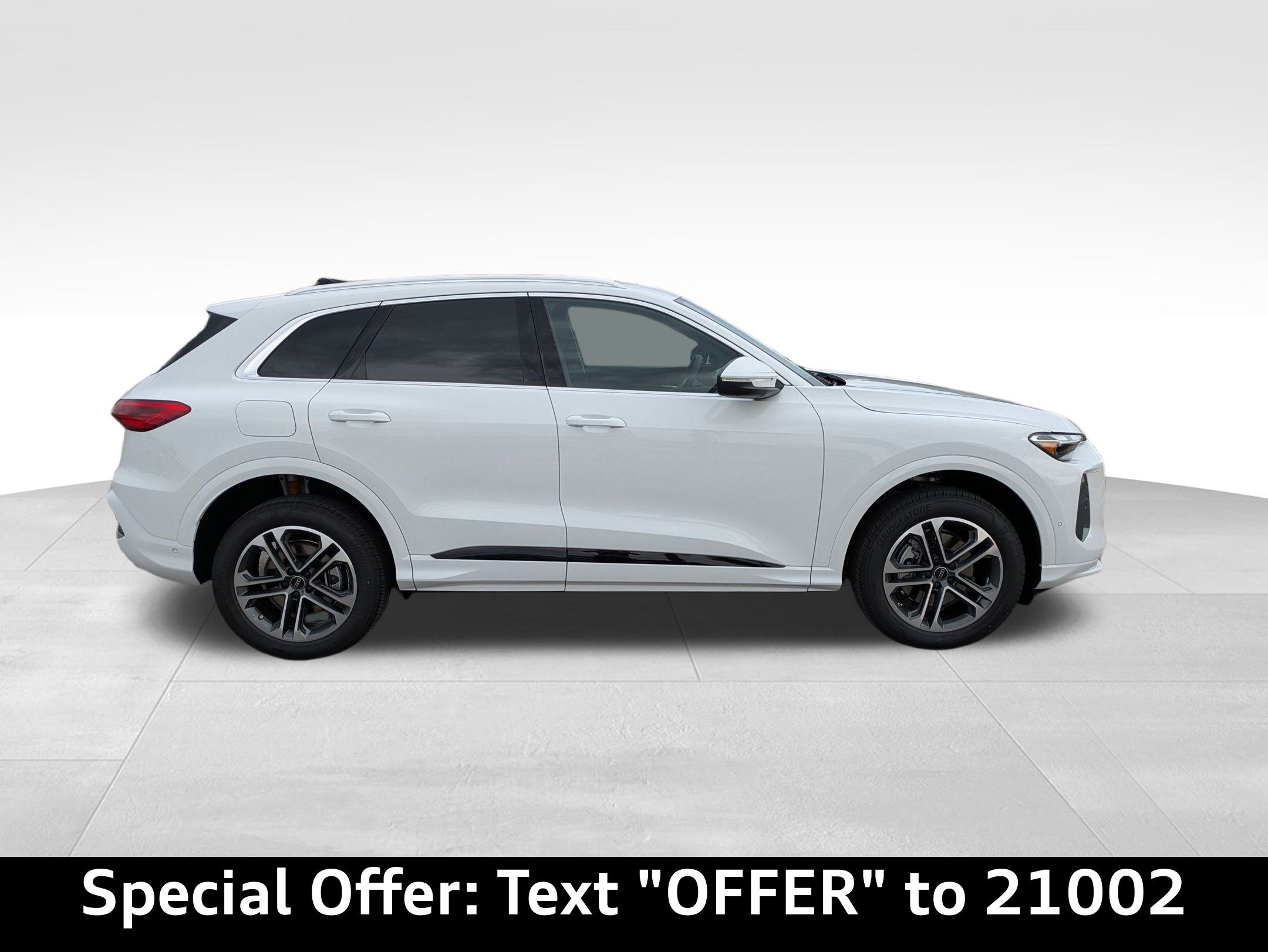 2025 Audi Q5 2.0T Premium photo 2