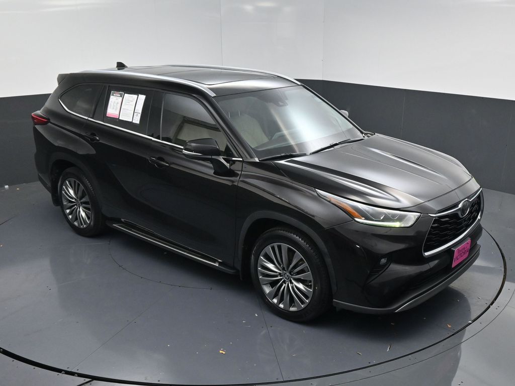 2021 Toyota Highlander Platinum Brown at Toyota of Victoria