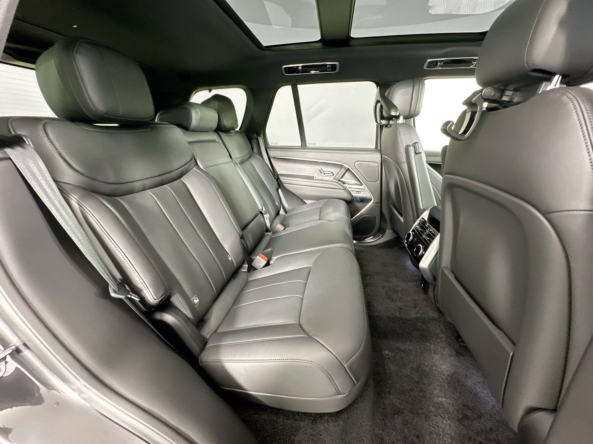 new 2026 Land Rover Range Rover car, priced at $132,165