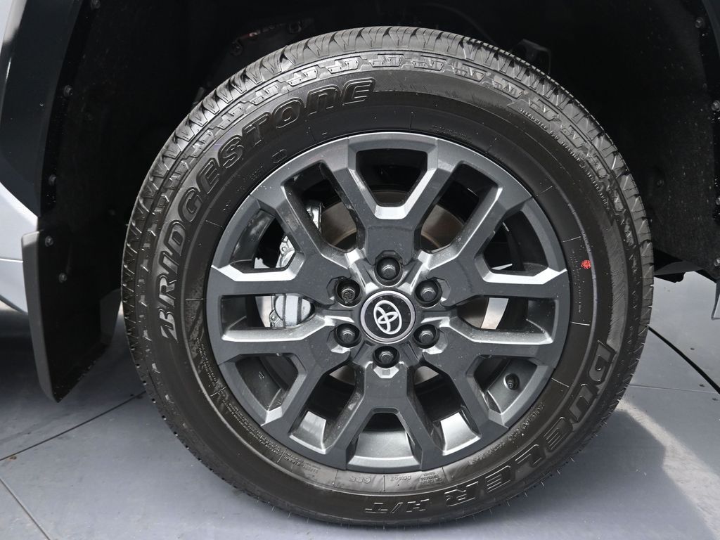 2026 Toyota Tundra Platinum - 4