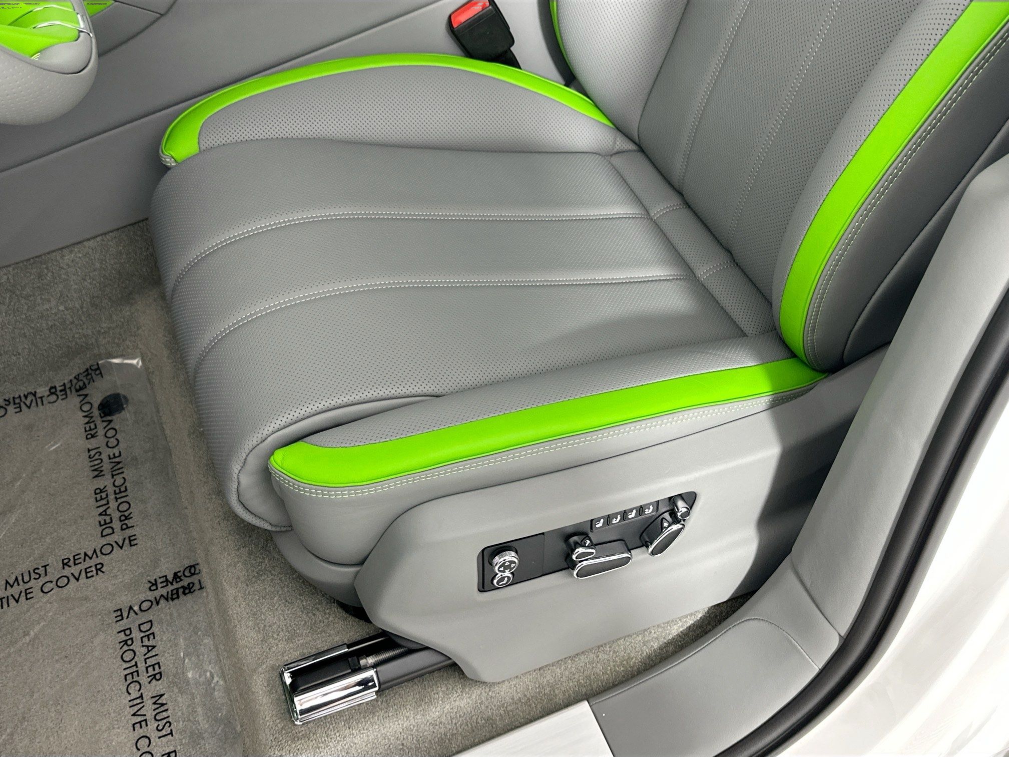 new 2026 Bentley Bentayga car