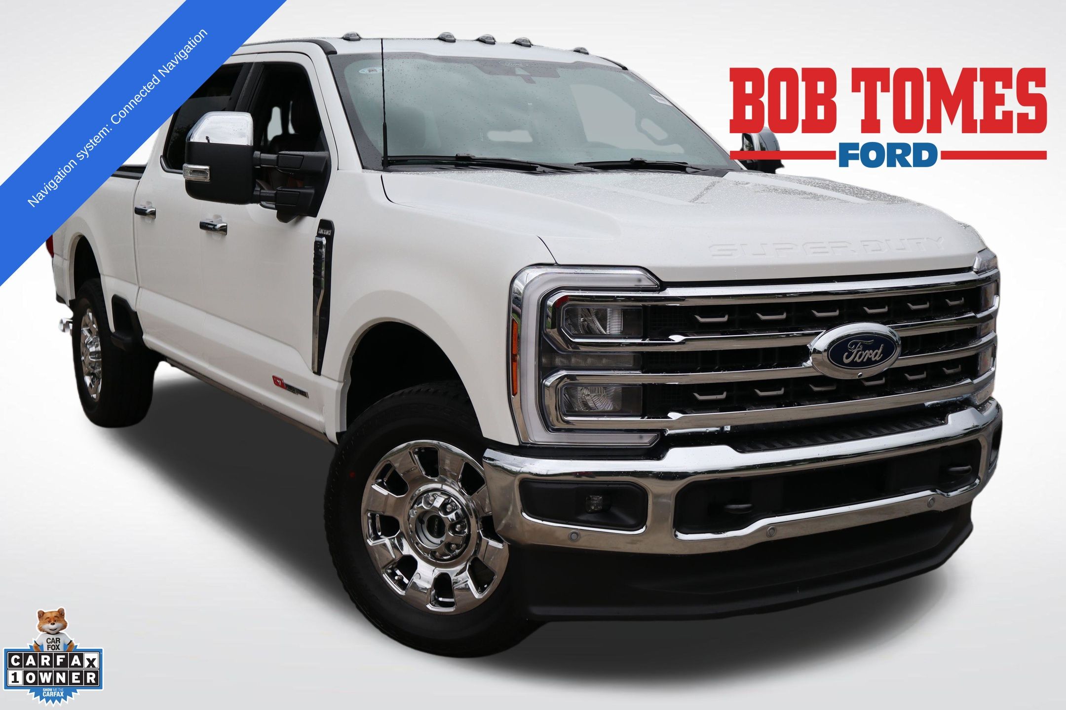 White Metallic 2026 Ford F-250 Super Duty Pickup Truck Four-Wheel Drive Automatic