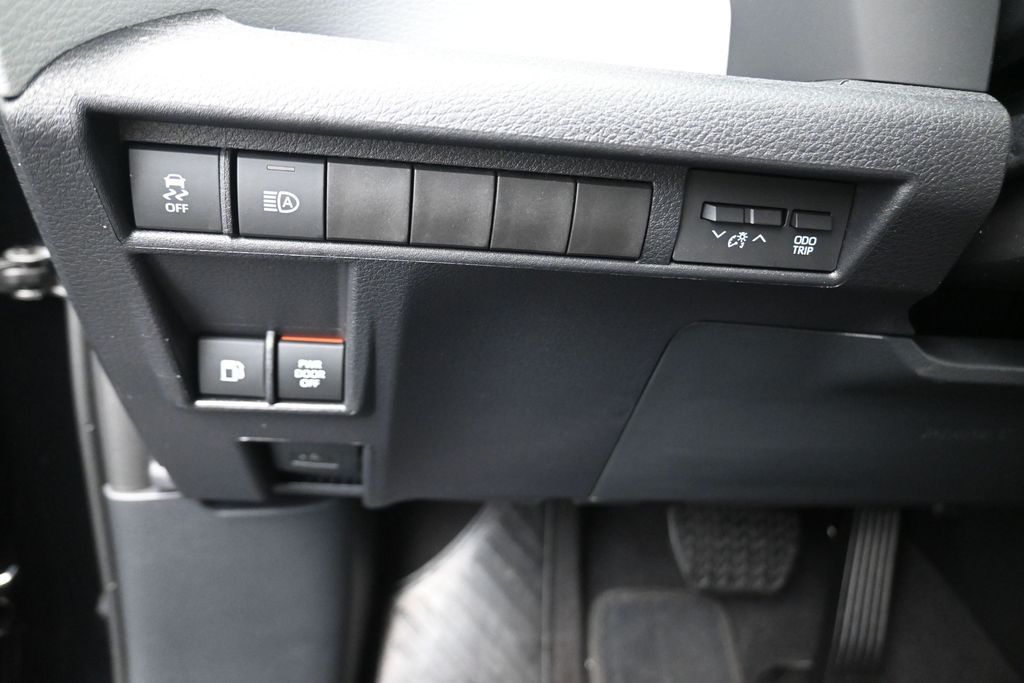 2026 Toyota Sienna XLE - 10