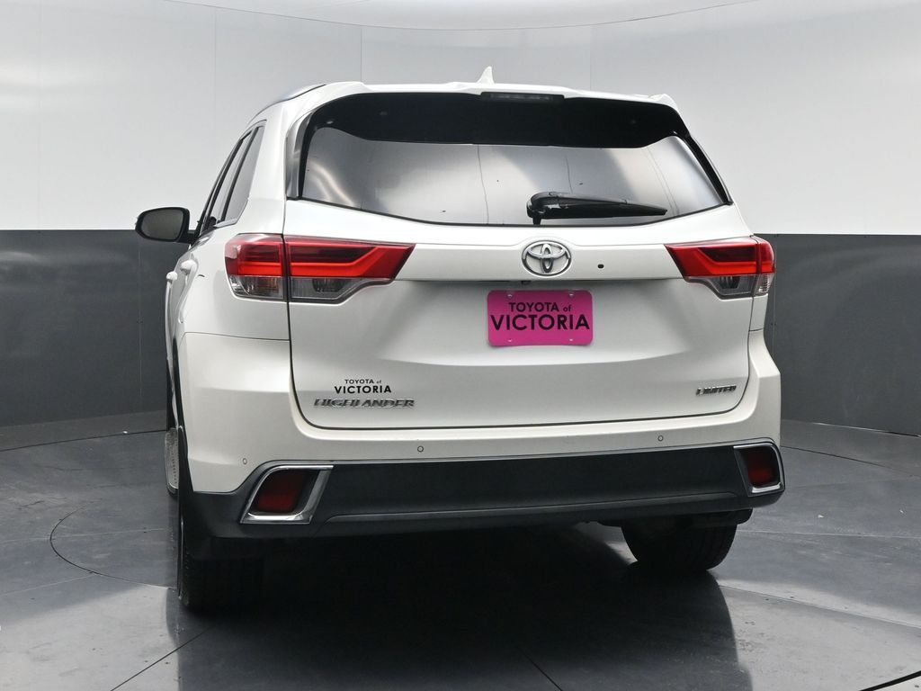 2017 Toyota Highlander Limited White at Classic Chevrolet Galveston