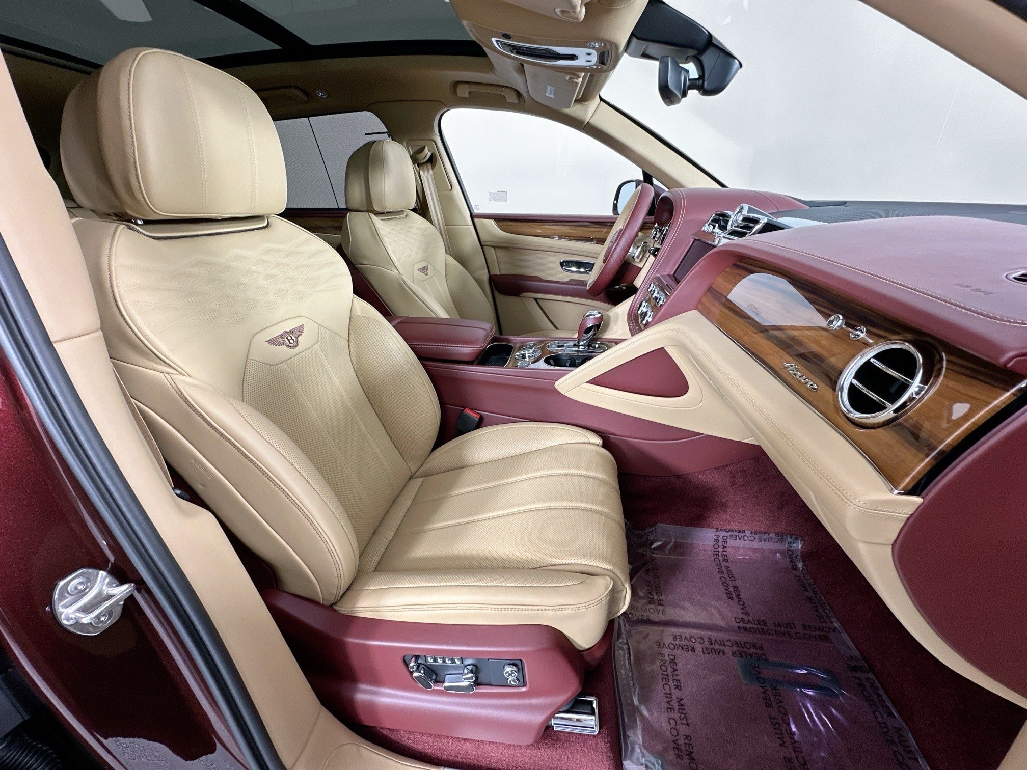 new 2025 Bentley Bentayga car